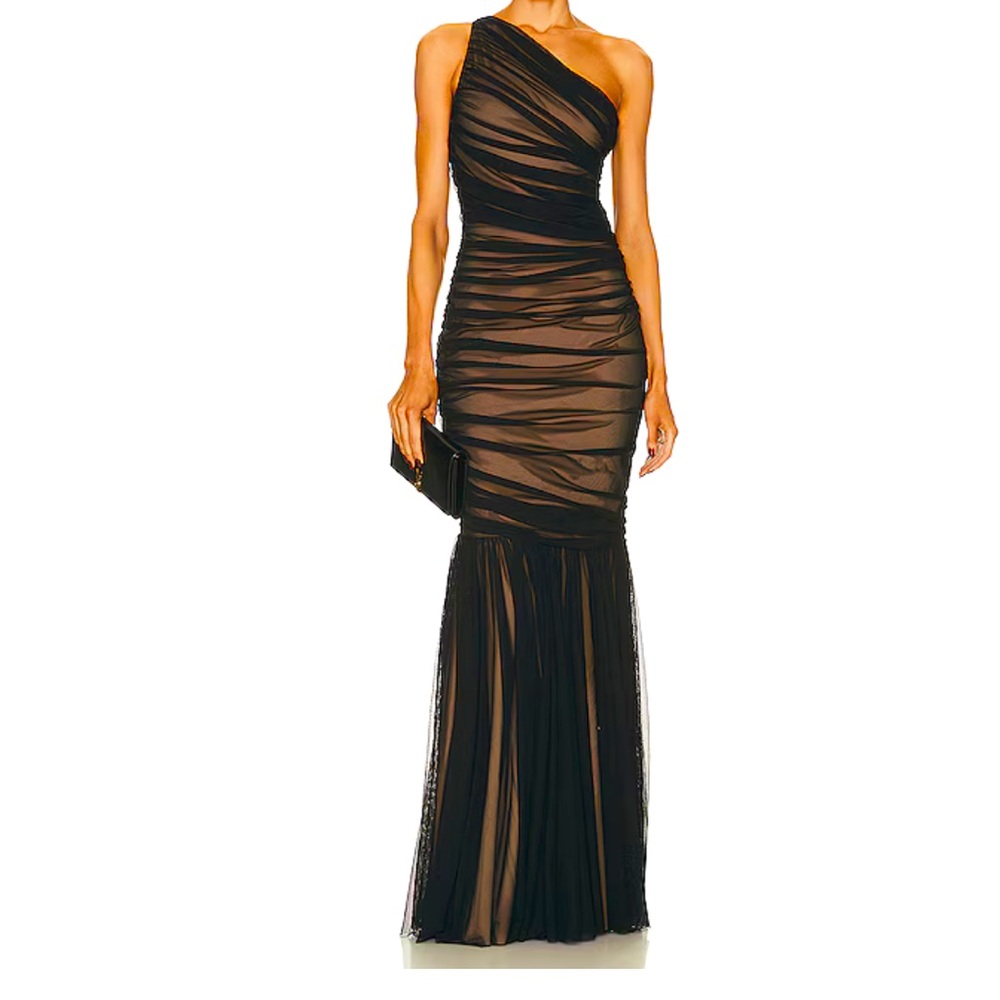 Norma Kamali Diana Fishtail Gown